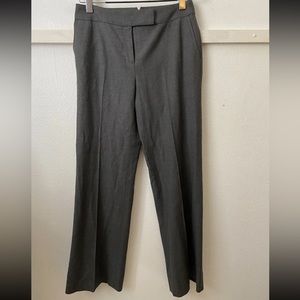 Ann Taylor Wool blend Gray Unlined Dress Pant Sz 2 (#00011)
